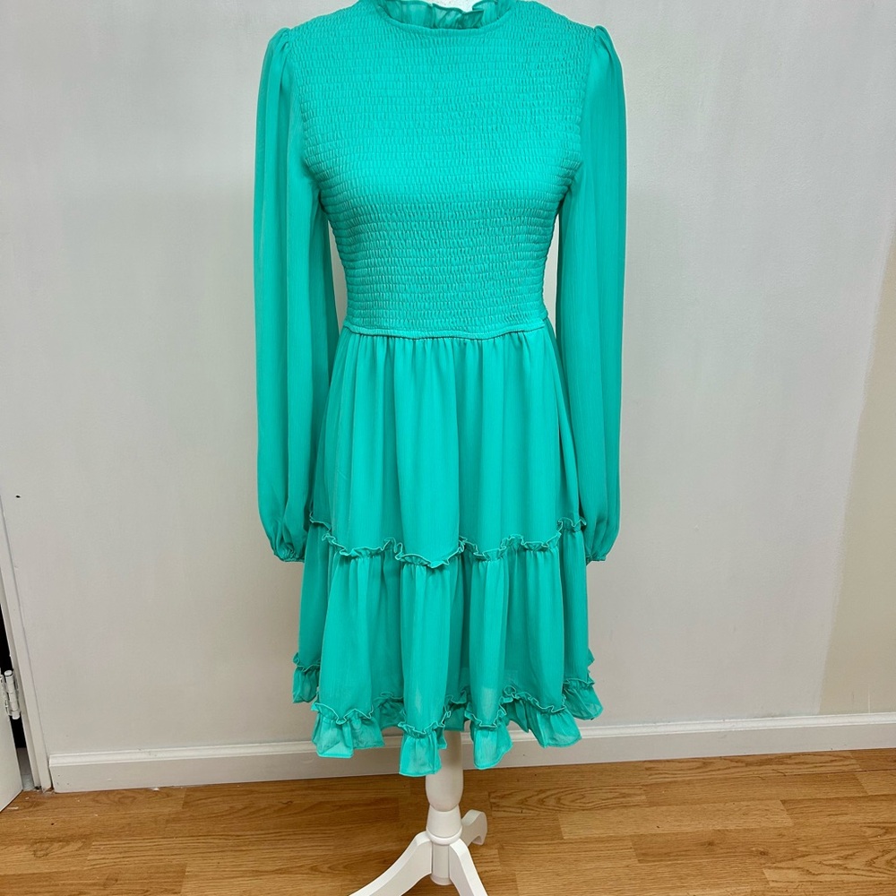 SHE&SKY Smocked Long-Sleeve Tiered Dress in turquoise Size M
